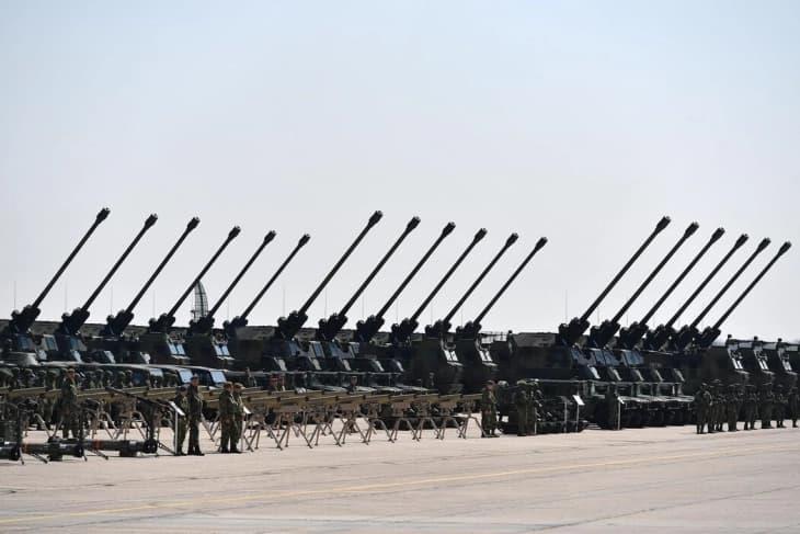 Вучевиќ: Никому не му се закануваме со утрешното прикажување на воената способност Гранит 2023