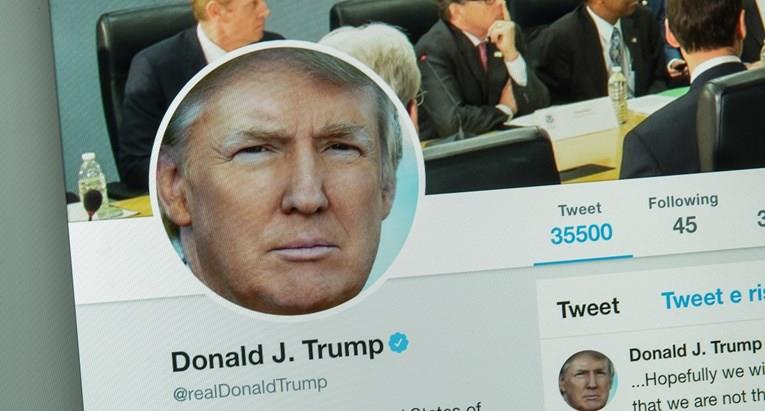 Големи промени на Твитер, сината ознака ја загубија Трамп, Гејтс, Клинтон...