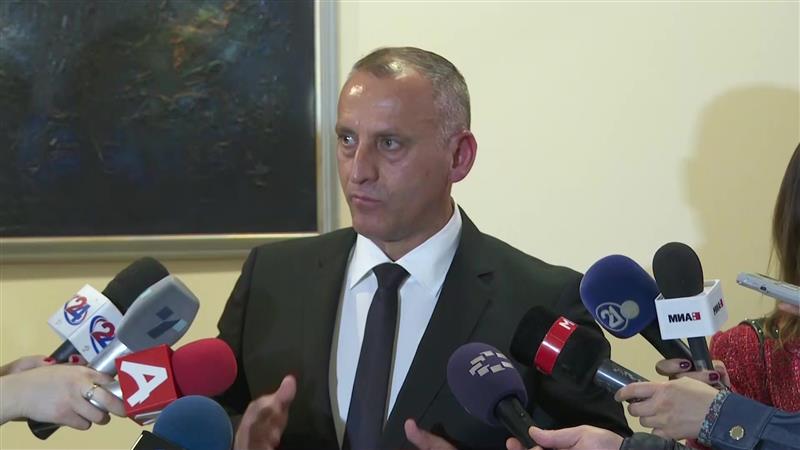  Меџити: Министерството ќе интервенира со термини кај лекарите 