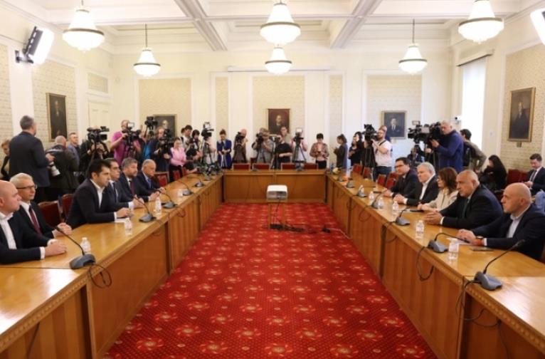 ГЕРБ-СДС и ПП-ДБ се договорија да работат на програмата на идната бугарска влада