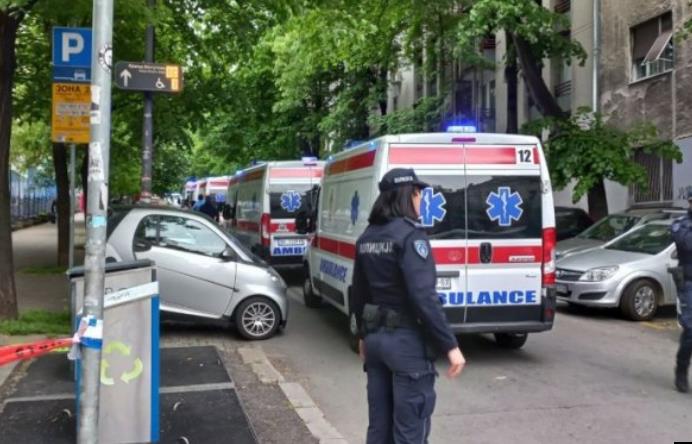 Уапсен ученикот кој пукаше во училиште во Белград