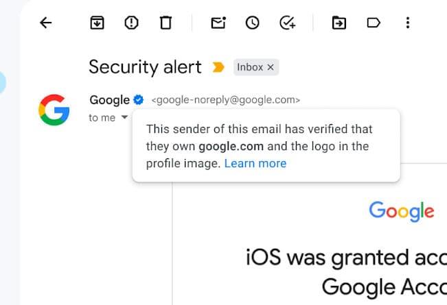 Сега и „Gmail“ има сини ознаки за верифицирани корисници