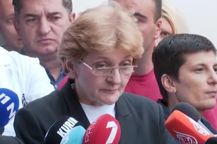 Србија: Две деца од училиштето се уште критични, повеќе тешко ранети во Младеновац
