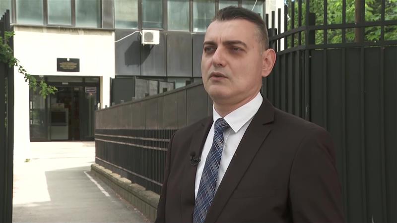 Ангеловски: Нема да дозволиме влез во Македонија на оние кои не ги исполнуваат условите за тоа