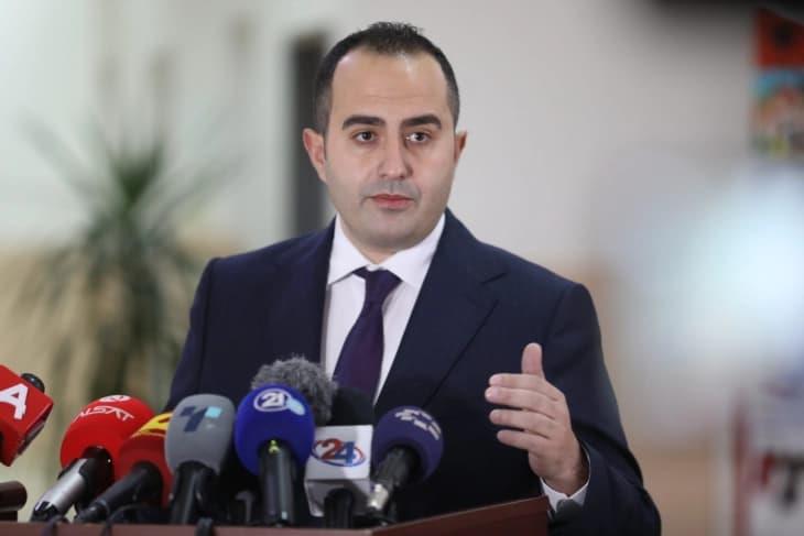 Шаќири апелираше синдикатот на ДИЦ да не ја доведува во прашање државната матура