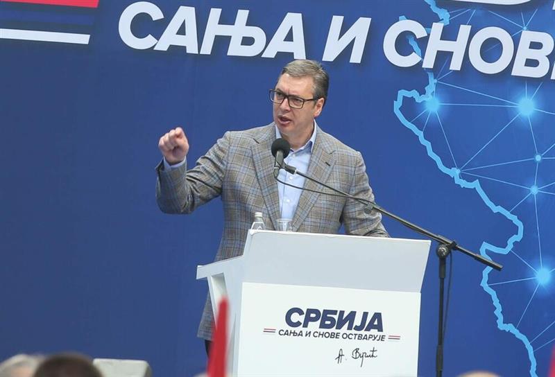 Вучиќ: Очекуваат Косово да го предадеме на тацна, прават проблеми зашто тоа нема да се случи