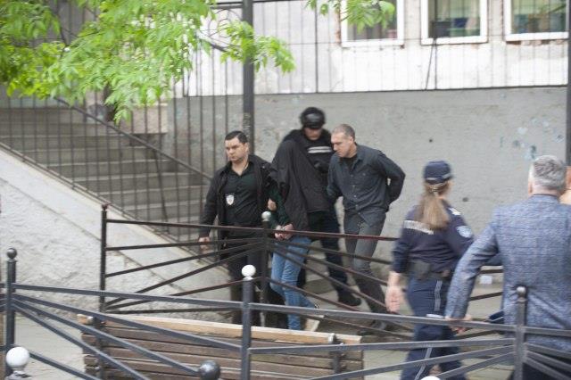 Сослушана мајката на ученикот масовен убиец од училиштето на Врачар, список на прашањата