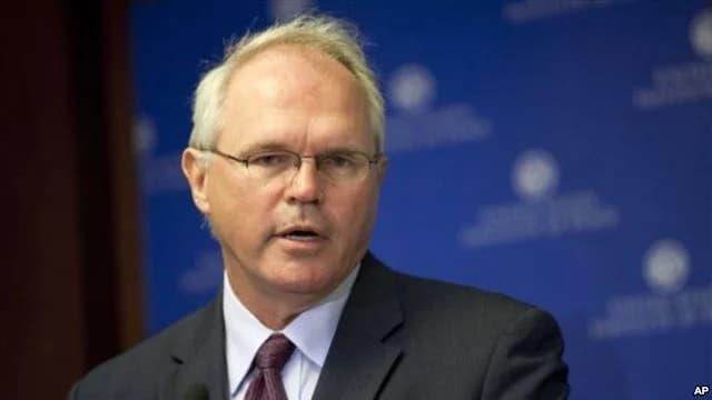 Хил: САД сакаат подобри и подлабоки односи со Србија