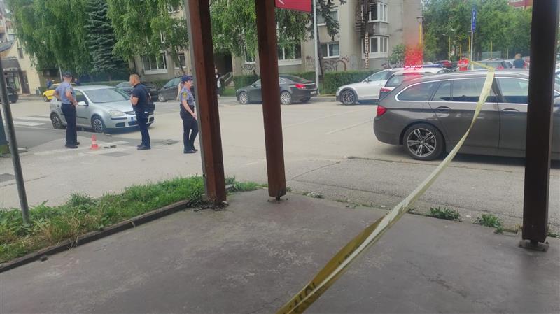 БиХ: Ученик застрела вработен во училиште во Лукавец, малолетникот е уапсен
