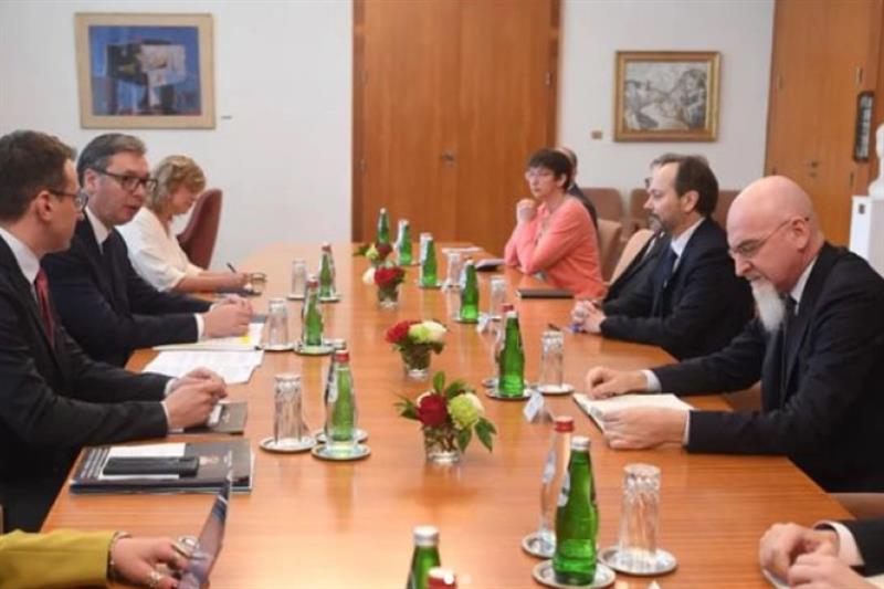 Вучиќ: Побарав од претставниците на Квинтата да го спречат Курти да почне војна на Балканот