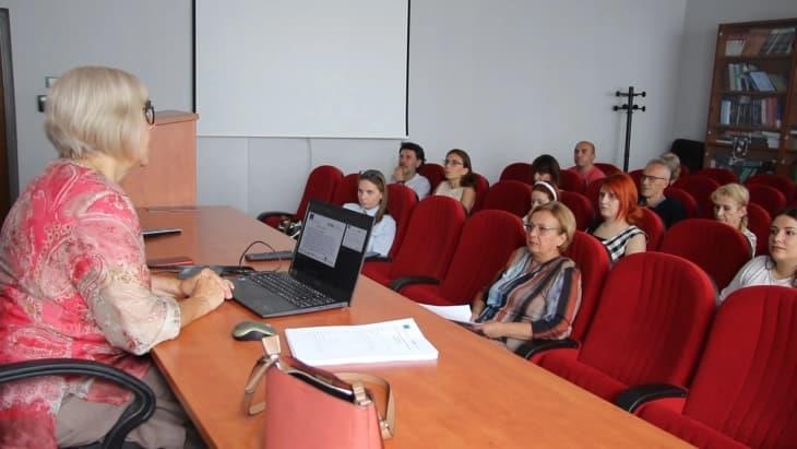 Една петтина од основците живеат во сиромаштија
