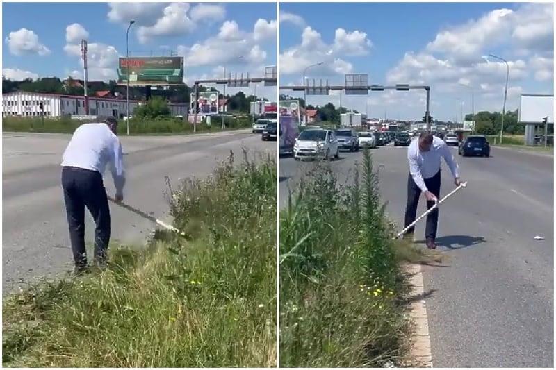 Додик коси трева покрај автопат во Бања Лука: Ова ми е последен пат (ВИДЕО)