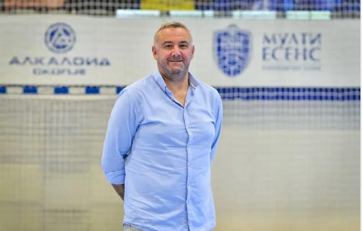 Иван Марковски нов тренер на Мулти Есенс