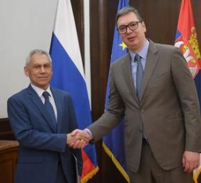 Вучиќ го информира рускиот амбасадор за насилството на Приштина врз Србите на Косово