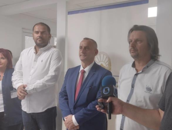 Се уште нема извештај од стручната комисија за случајот со родилката која скокна од ГАК