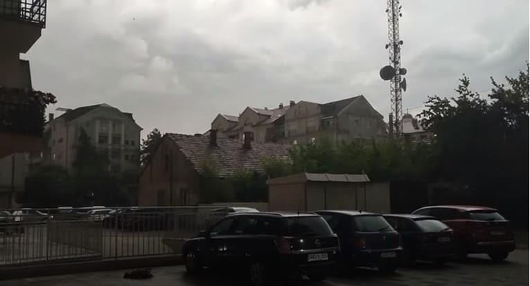 Жена загина во невремето во БиХ, најмалку 20 лица се повредени (ВИДЕО)