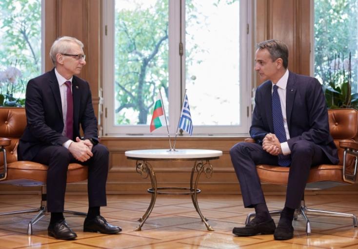 Мицотакис до Денков: Бугарија ја сметаме за стратешки партнер на Грција