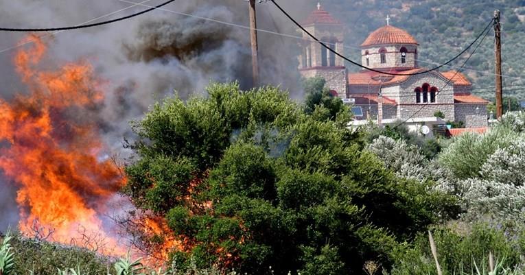 Поради климатските промени, екосистемот во Грција е под голем ризик од пожари 