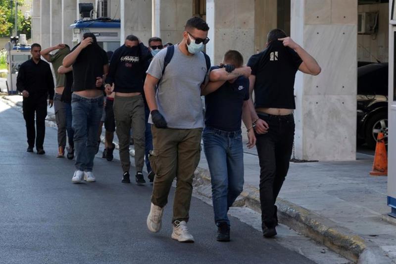 Меѓу десетиците уапсени Хрвати во Грција се и лидер на навивачите на Динамо и носител на медали