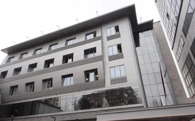 Во Албанија скандал со концесија за стерилизација на медицинска опрема