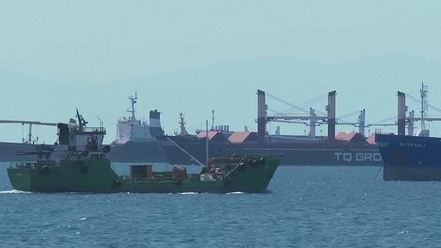 Бугарија бара начин за да се справи со руската блокада на нејзината економска зона на Црното М.