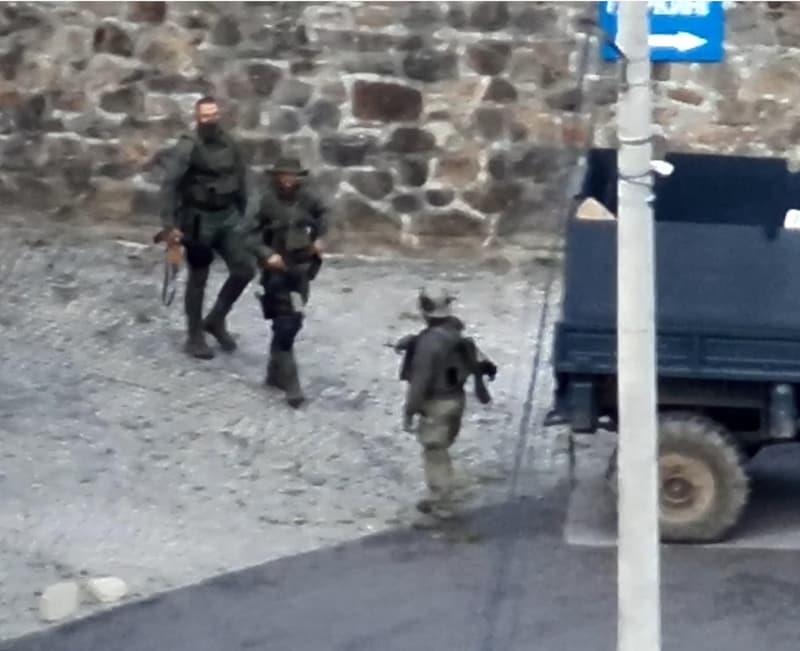 Убиени се тројца напаѓачи на Косово, еден е повреден и уште петмина уапсени 