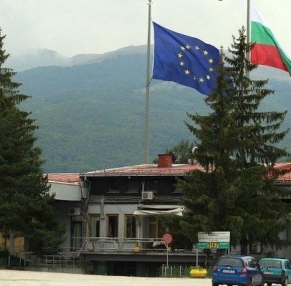 Бугарите и Грците најнезадоволни од животот меѓу членките на ЕУ
