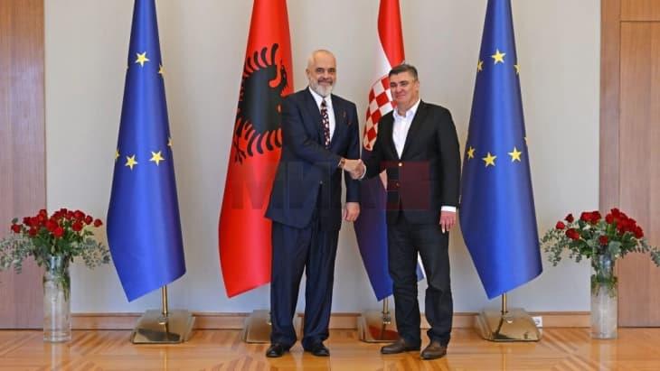 Милановиќ: Ќе продолжам да се залагам за што побрз влез на Албанија во ЕУ