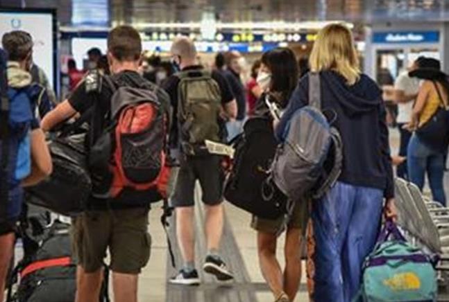 Распишан огласот за „Истражи ја ЕУ“, може да аплицираат и македонски државјани родени во 2005 г