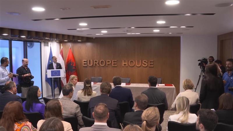Порака од Тирана дека се подготвува план за брзо проширување на ЕУ