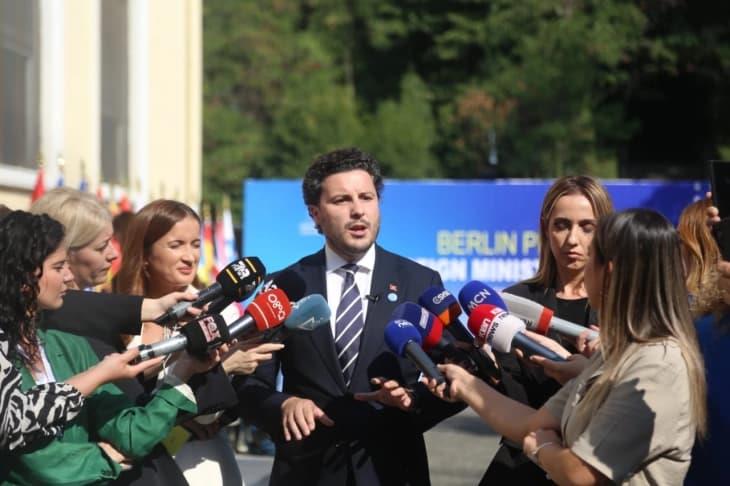 Абазовиќ: Меѓународната политика не беше ефикасна во регионот