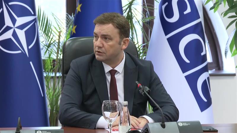 Османи: Еден брачен пар од Македонија е изложен на ризик и се наоѓа во Газа