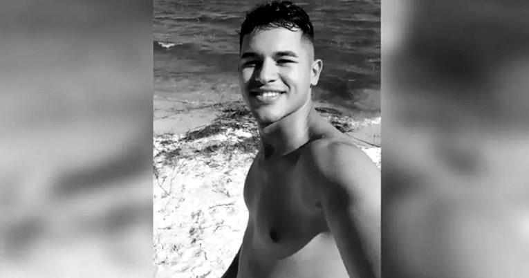 23- годишен боксер почина од последици на нокаут, се борел за само 18,5 евра 