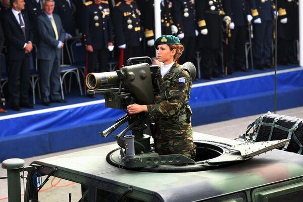 Воена парада во Солун по повод националниот празник на Грција