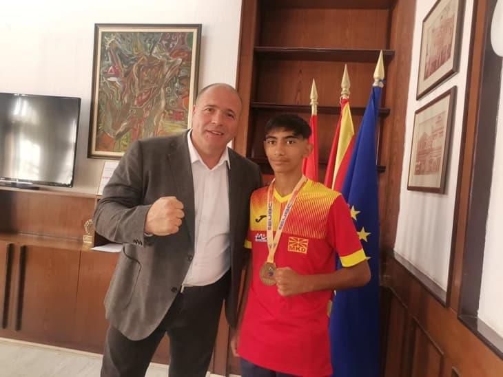 Кумановецот Бајрам Мамутовски, освои златен медал на балканско првенство во бокс