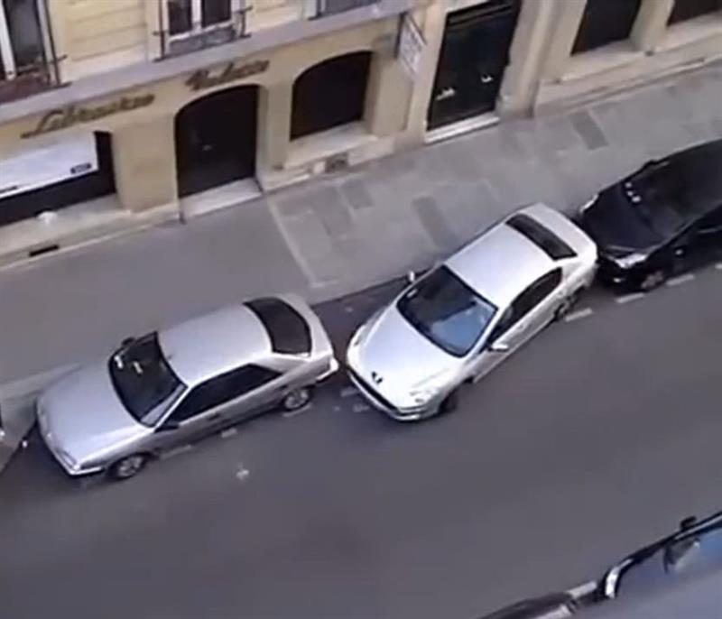 Цел свет му се восхитува на овој возач: Такво паркирање не се учи (ВИДЕО)