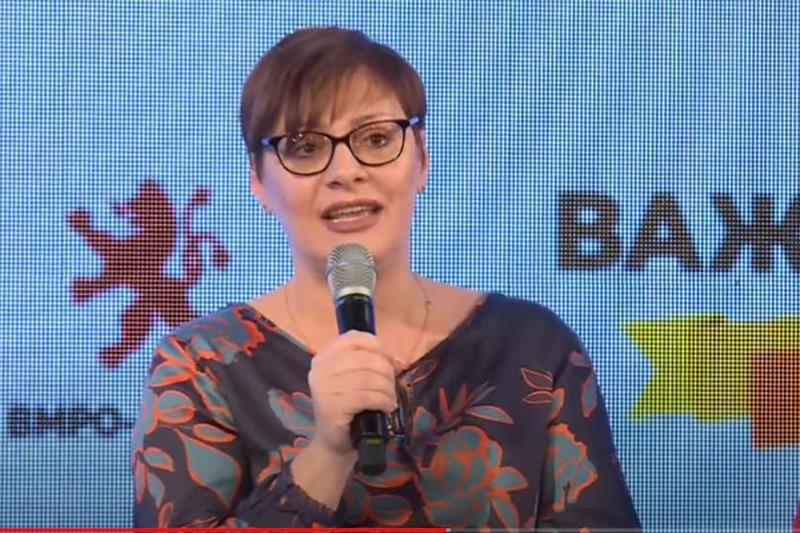 Димитриеска Кочоска: По промена на власта прво треба борба против корупција и криминал