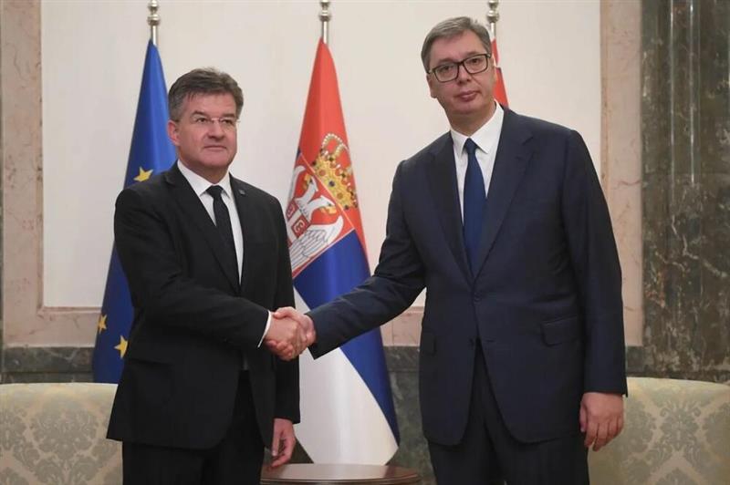 Вучиќ: Инсистирав на средбата со Лајчак за формирање на ЗСО