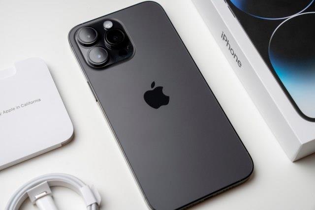 Колку чинат деловите за најмоќниот „iPhone 15“?