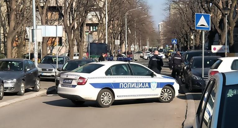 Дојави за бомби во повеќе белградски основни и средни училишта