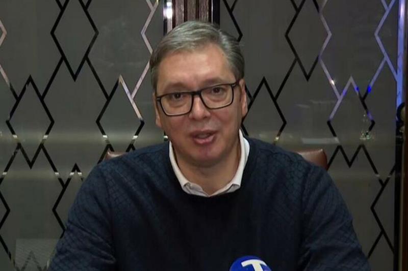 Вучиќ за хаосот пред градското собрание: Граѓаните  нека не се грижат