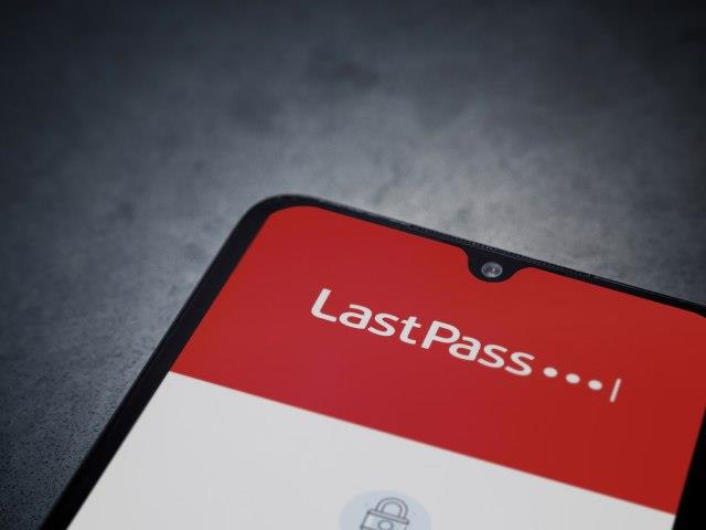 „LastPass“ сега бара минимум 12 знаци за главната лозинка