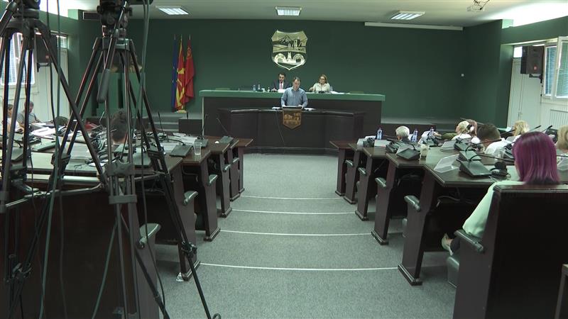 И покрај седницата на Советот, синдикатот вели јавен превоз во Скопје во понеделник ќе нема 