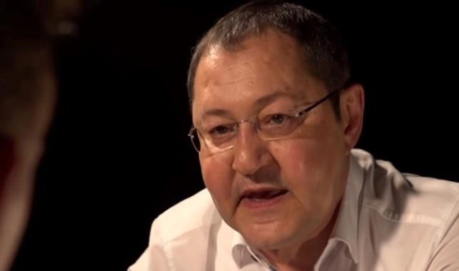 Германско-турски писател осуден на затвор за поттикнување омраза