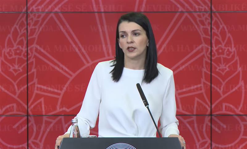 Костадиновска Стојчевска: Наредната недела изведувачот ќе почне со работа на Универзалната сала