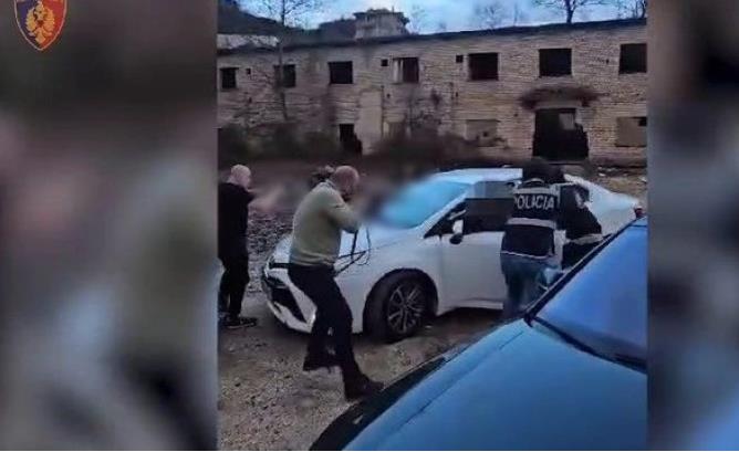 Спречен шверц на дрога, оружје и муниција од албанска на македонска територија
