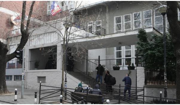 Српското МВР потврди дека кај осмооделенец во „Владислав Рибникар“ бил пронајден нож