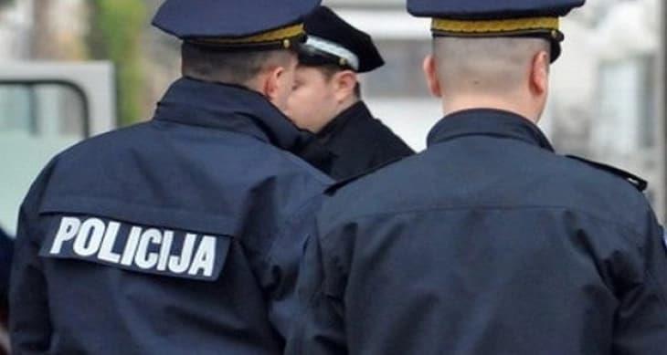 Нешиќ: Полицијата во БиХ уапси 10 шверцери на мигранти