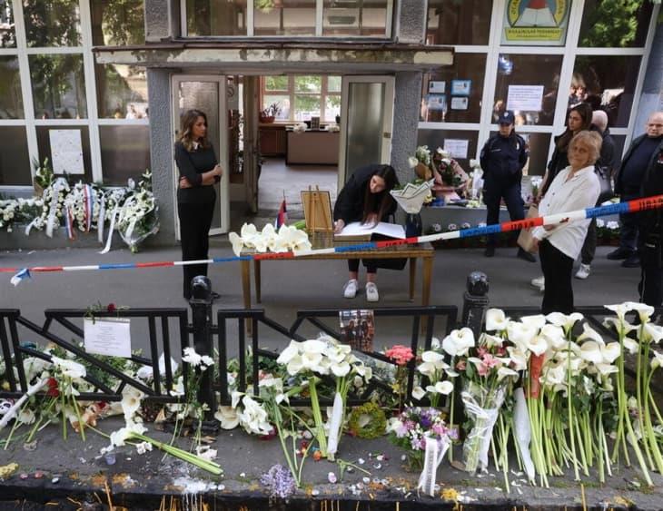 Влада на Србија: Меморијален центар во спомен на жртвите од масовното убиство во Рибникар
