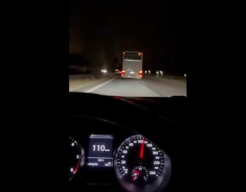 Автобус „леташе“ на автопатот Скопје-Тетово со 110 км/час - Канал 5
